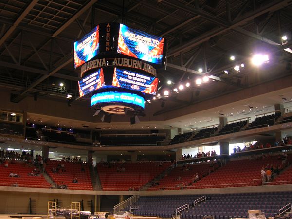 美国亚拉巴马州奥本大学体育场室内全彩led显示屏