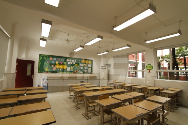上海莘松中学教室照明改造项目